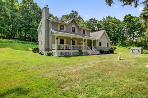 6 Summer Winds Court Cornwall On Hudson NY 12520