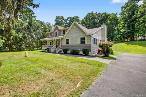 6 Summer Winds Court Cornwall On Hudson NY 12520