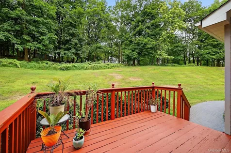 6 Summer Winds Court Cornwall On Hudson NY 12520