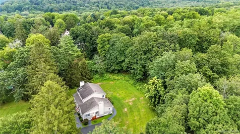 6 Summer Winds Court Cornwall On Hudson NY 12520