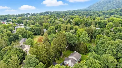 6 Summer Winds Court Cornwall On Hudson NY 12520