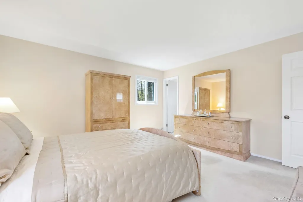 26 Spruce Lane West Nyack NY 10994