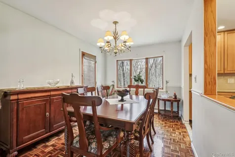 89 Green Road West Nyack NY 10994