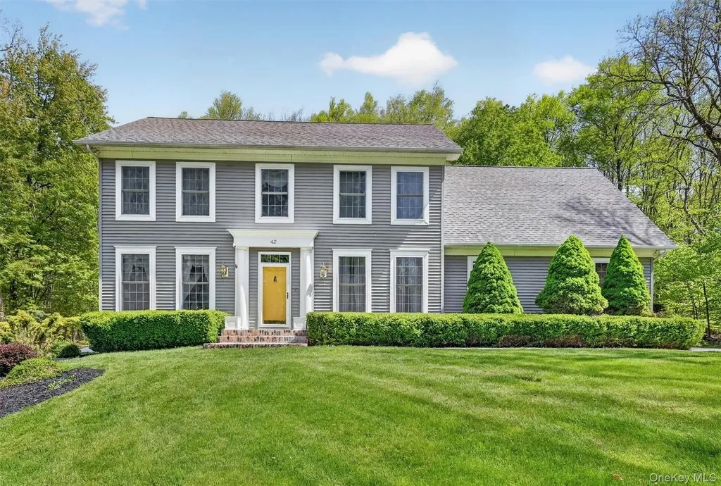 42 Philip Drive Montgomery NY 12549
