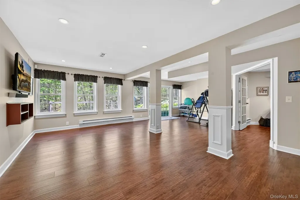 42 Philip Drive Montgomery NY 12549