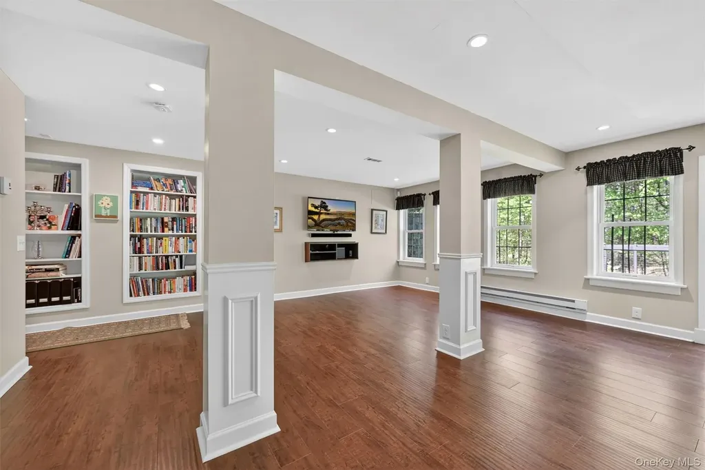 42 Philip Drive Montgomery NY 12549