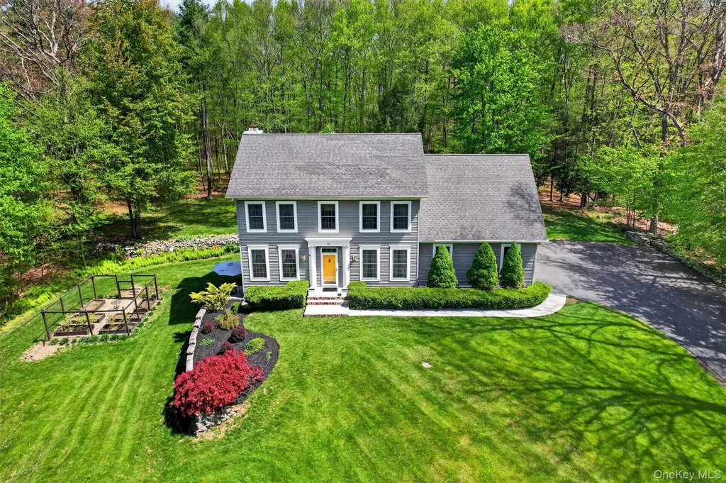 42 Philip Drive Montgomery NY 12549