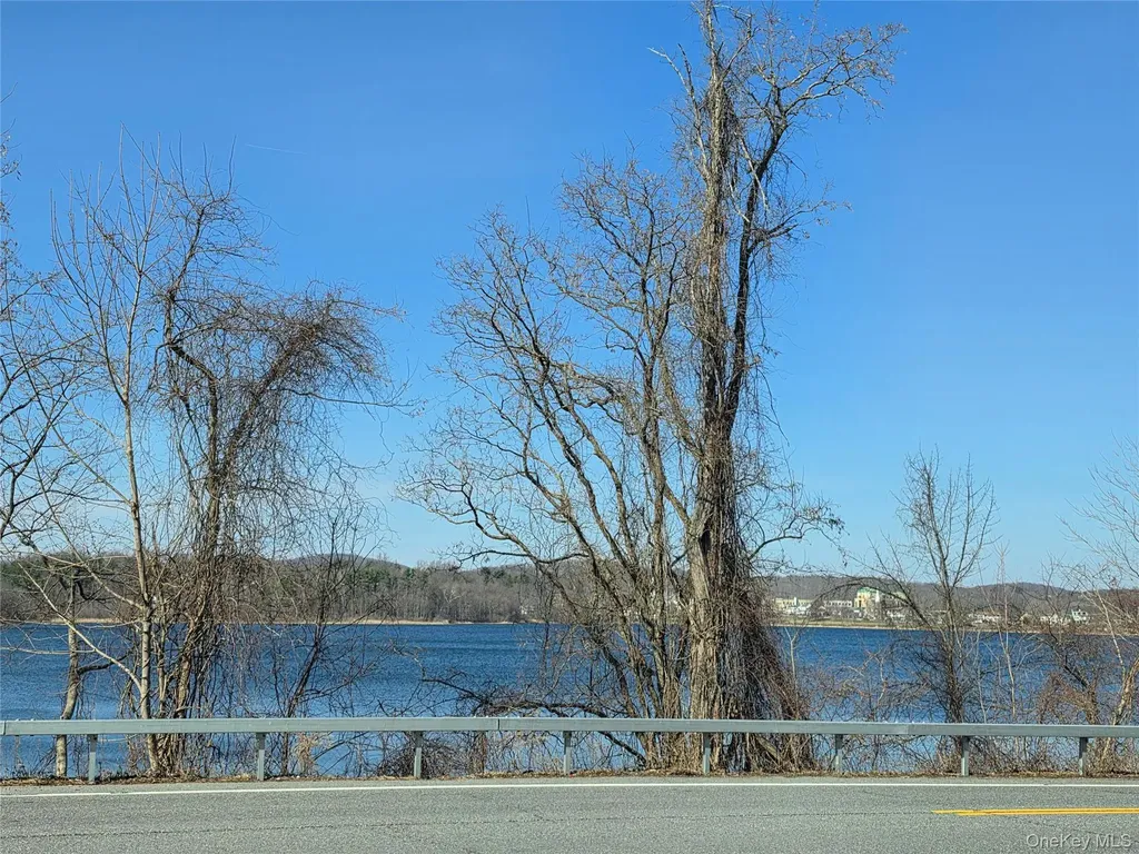 6 Willow Road Carmel NY 10512