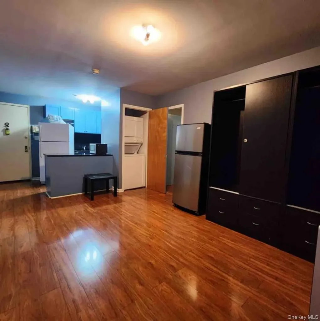 14225 37th Avenue Flushing NY 11354