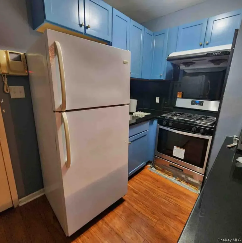 14225 37th Avenue Flushing NY 11354