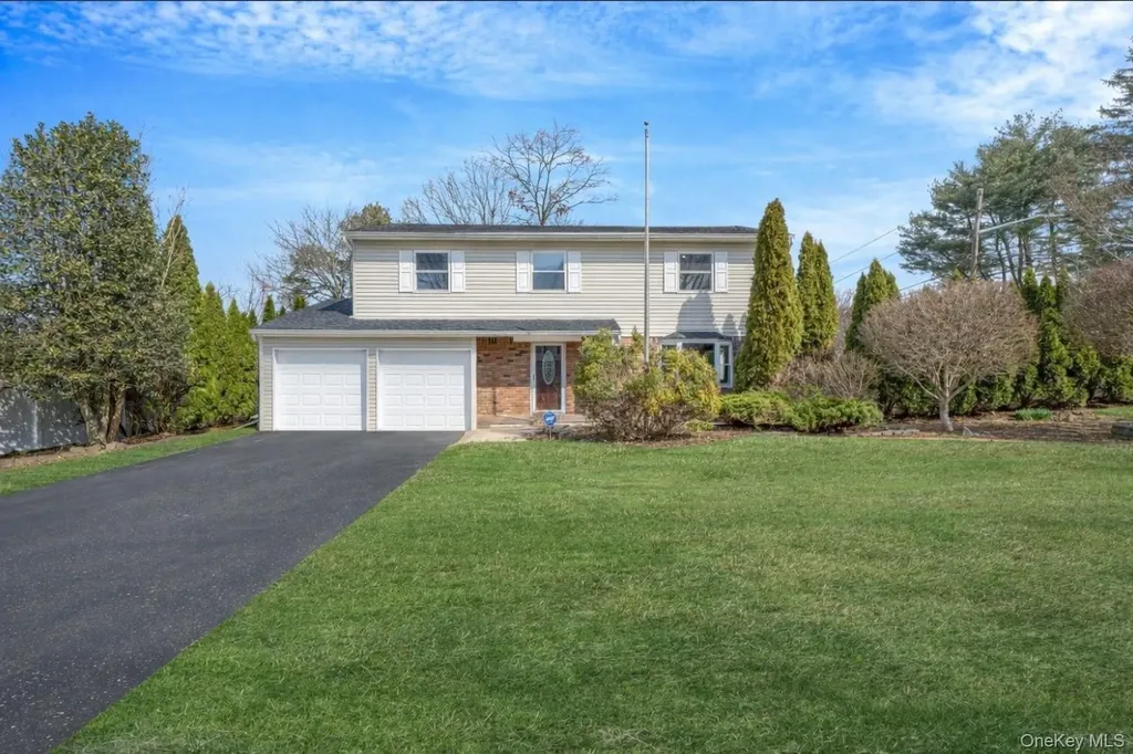 1 Yardley Lane Nesconset NY 11767