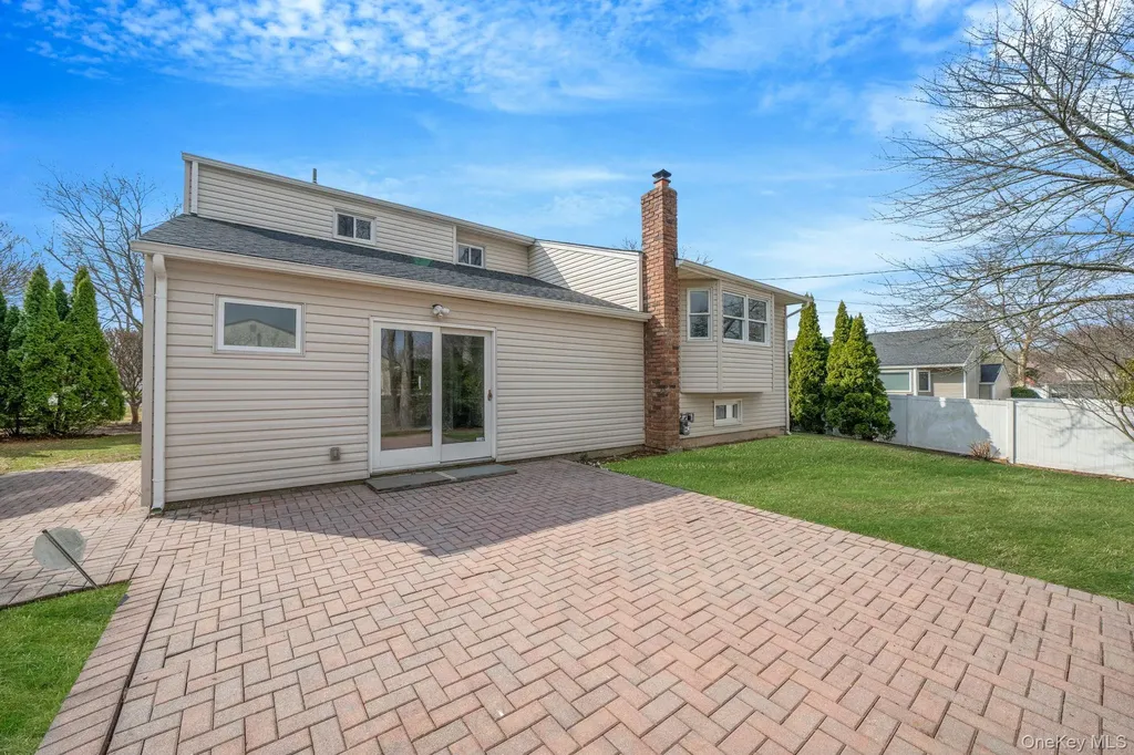 1 Yardley Lane Nesconset NY 11767