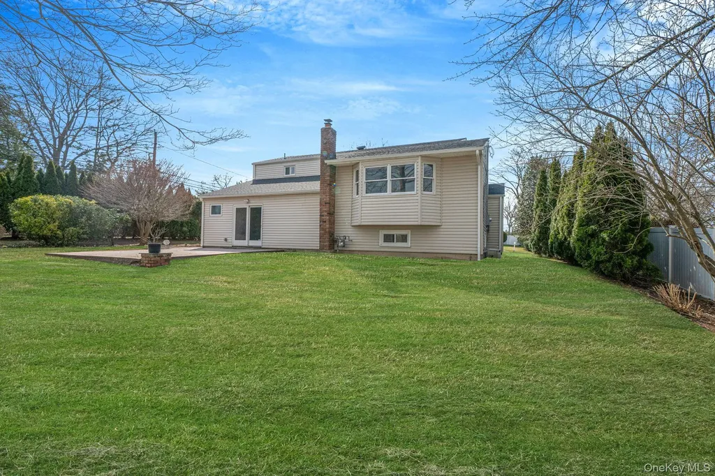 1 Yardley Lane Nesconset NY 11767