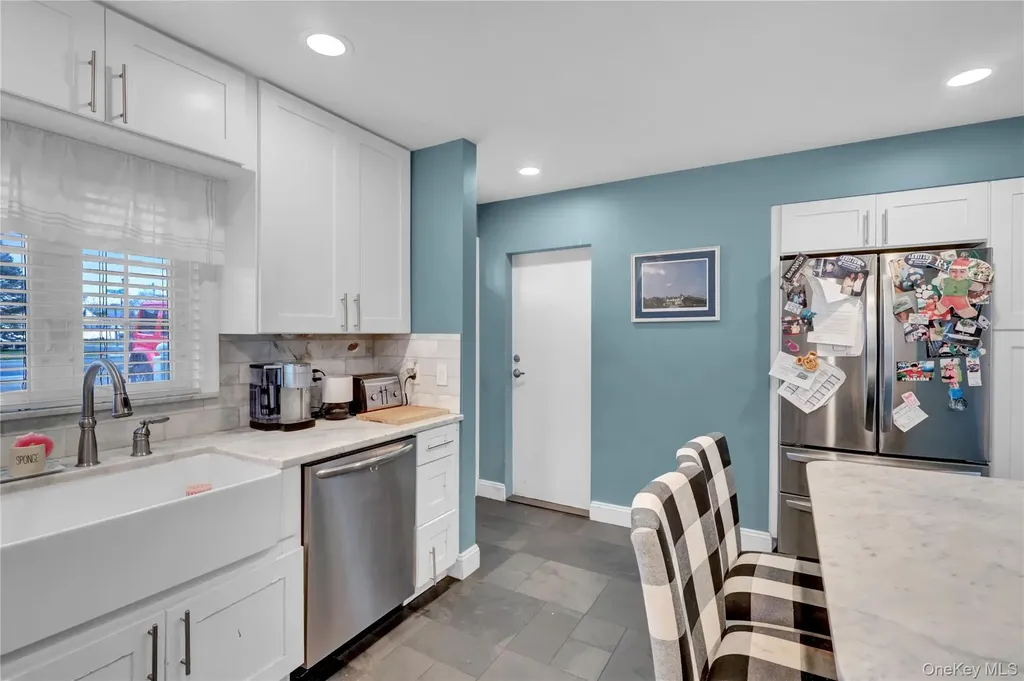 505 Sand Hill Road Wantagh NY 11793