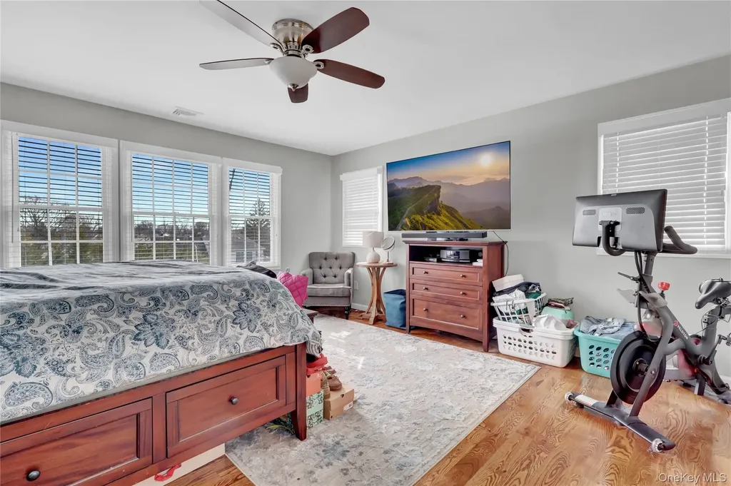 505 Sand Hill Road Wantagh NY 11793