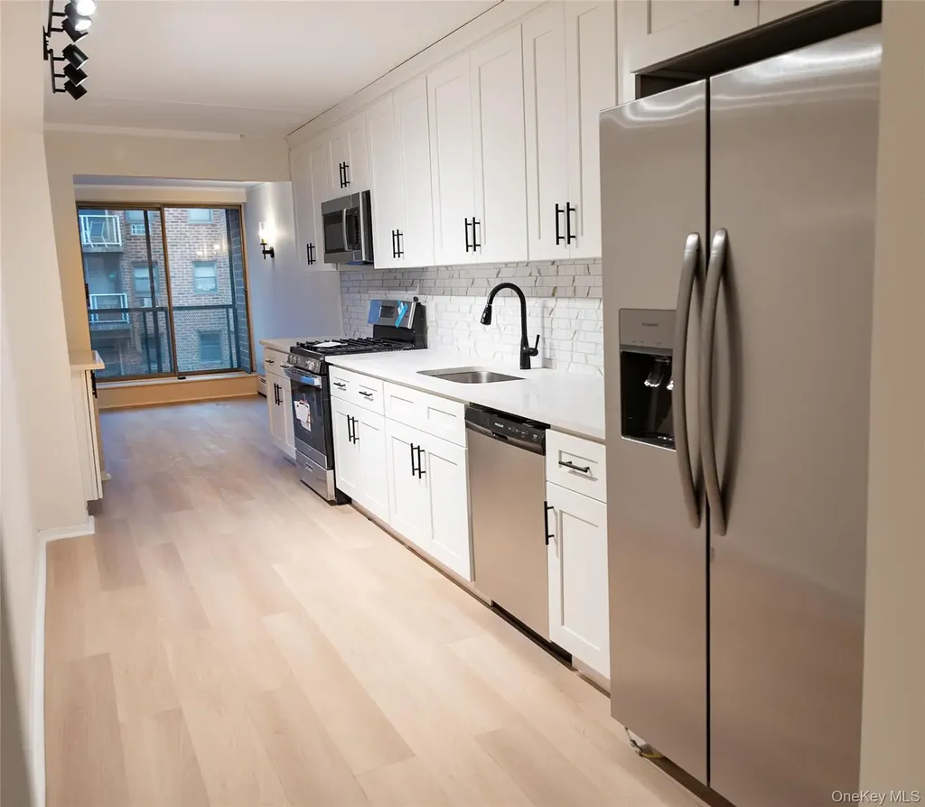 100 Clinton Avenue Mineola NY 11504