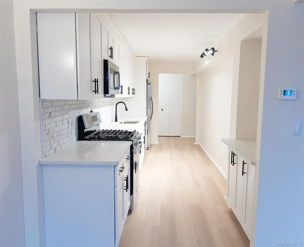 100 Clinton Avenue Mineola NY 11504