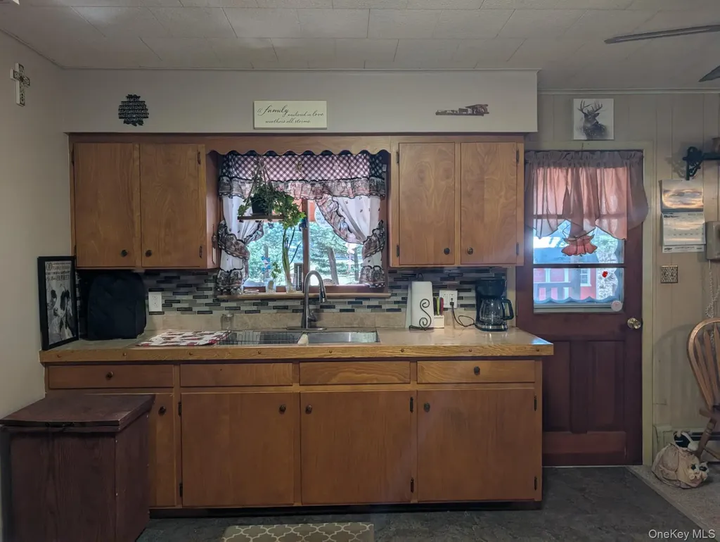 47 Forman Road Cochecton NY 12726