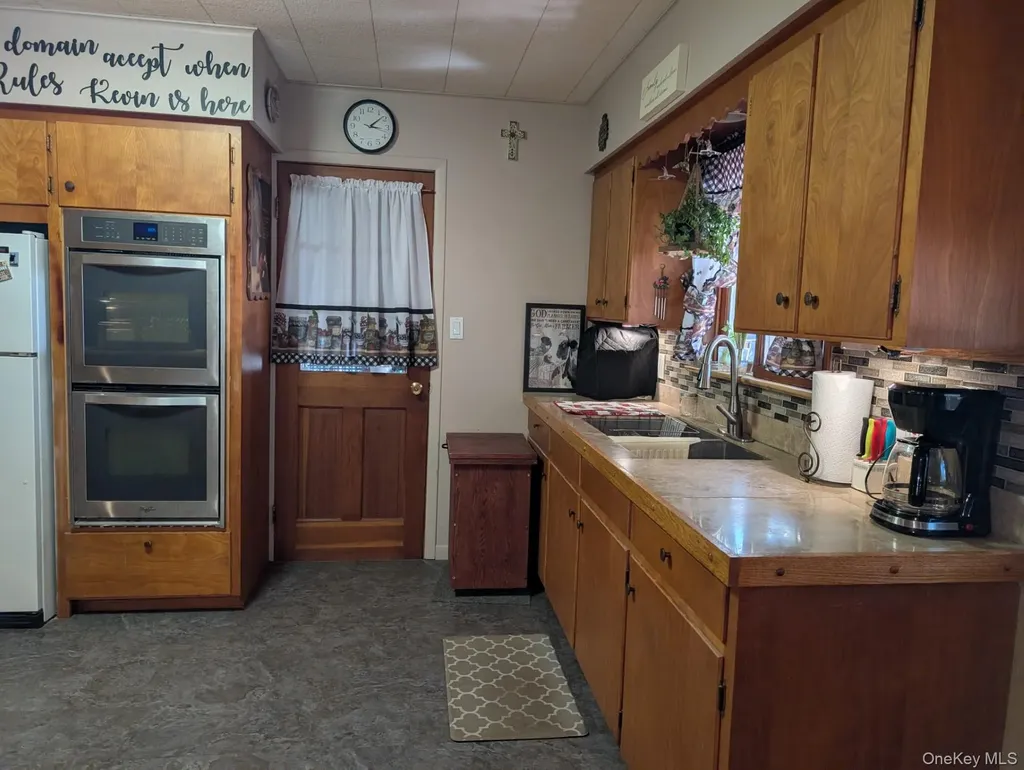 47 Forman Road Cochecton NY 12726