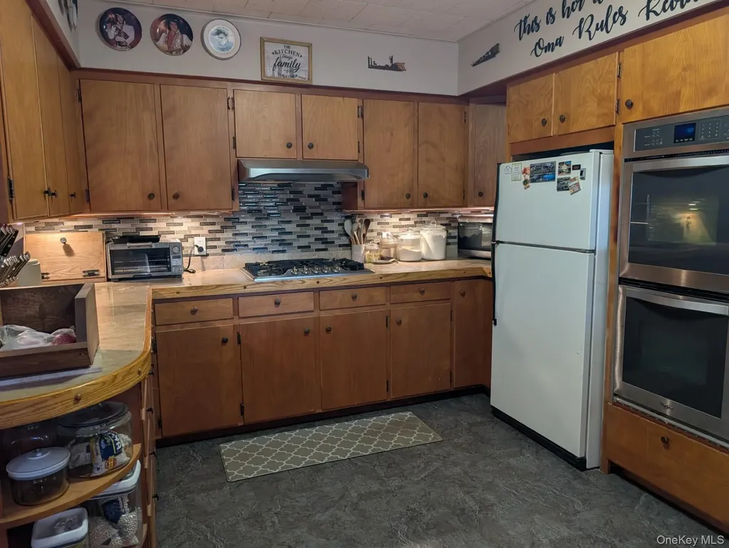 47 Forman Road Cochecton NY 12726