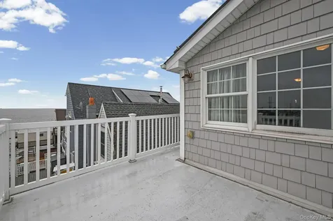 40 W 13th Road Broad Channel NY 11693