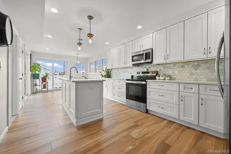 40 W 13th Road Broad Channel NY 11693