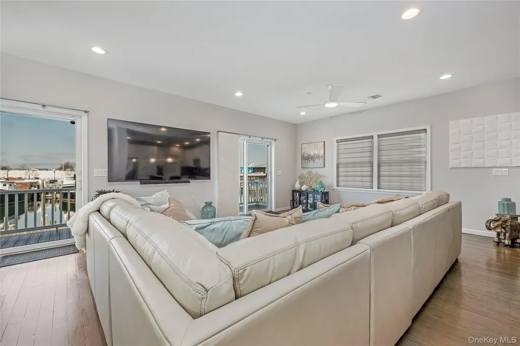 718 Guy Lombardo Avenue Freeport NY 11520