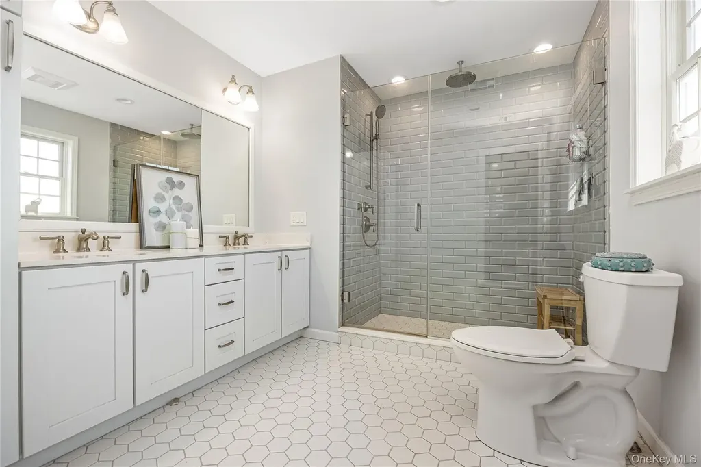 718 Guy Lombardo Avenue Freeport NY 11520