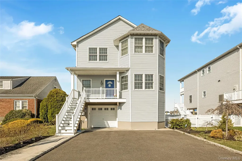 718 Guy Lombardo Avenue Freeport NY 11520
