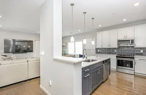 718 Guy Lombardo Avenue Freeport NY 11520