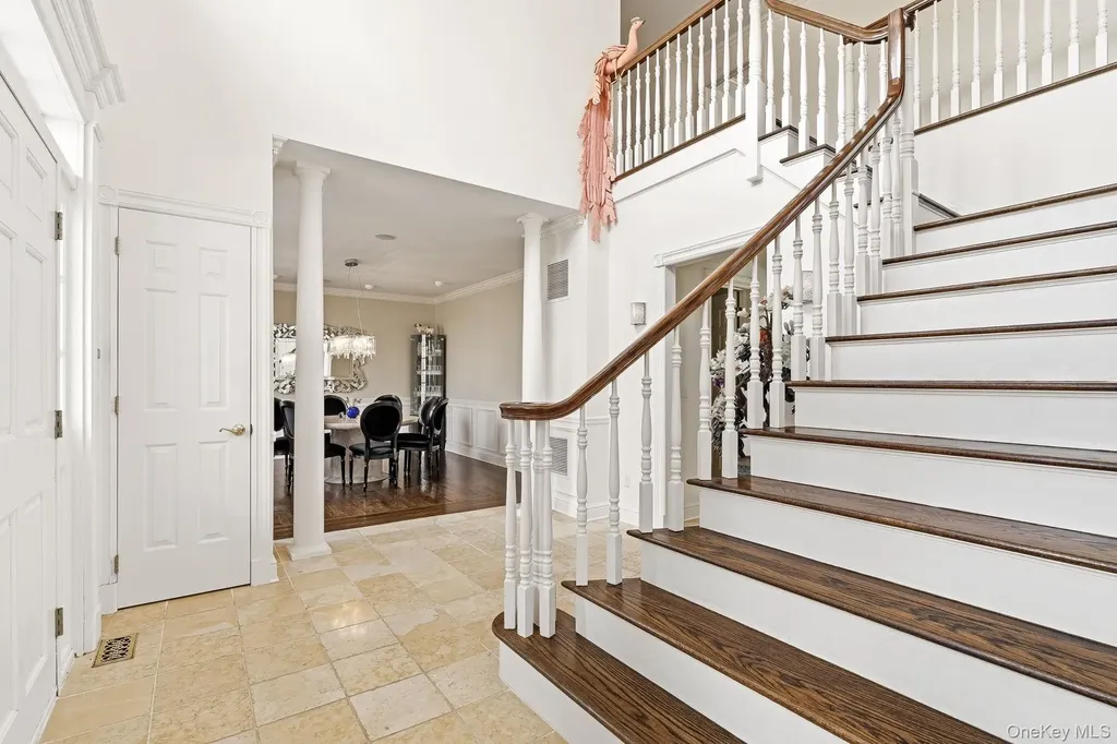 58 Old Logging Road Bedford NY 10576