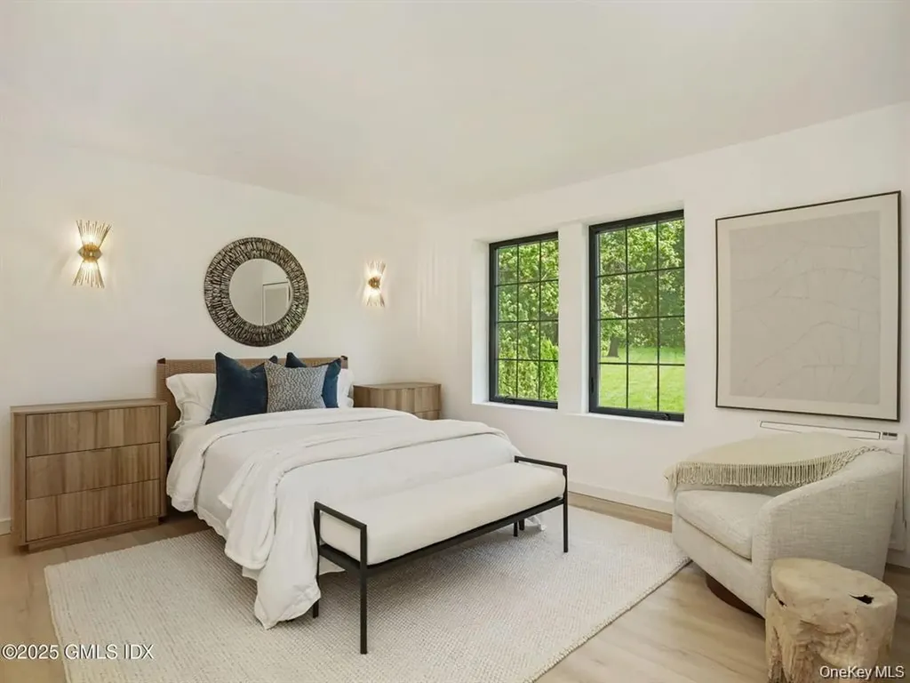 1188 King Greenwich CT 06831
