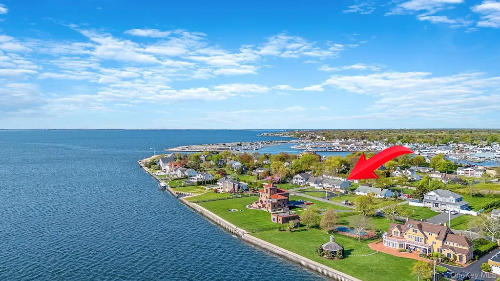 146 Awixa Avenue Bay Shore NY 11706