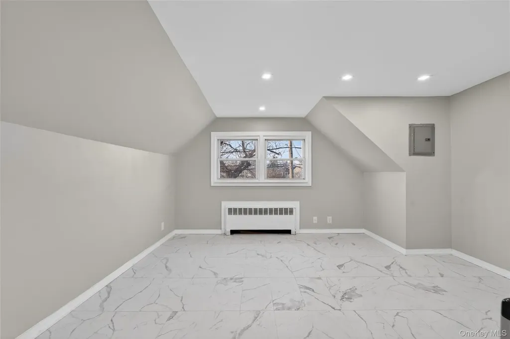 24930 147th Road Rosedale NY 11422