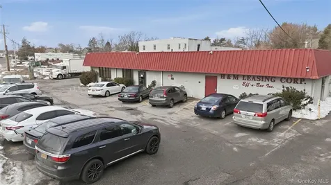 1245 Marconi Boulevard Copiague NY 11726