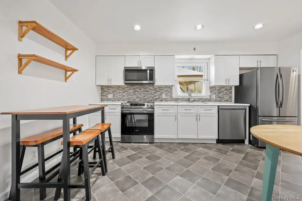 158 Kent Shore Drive Carmel NY 10512