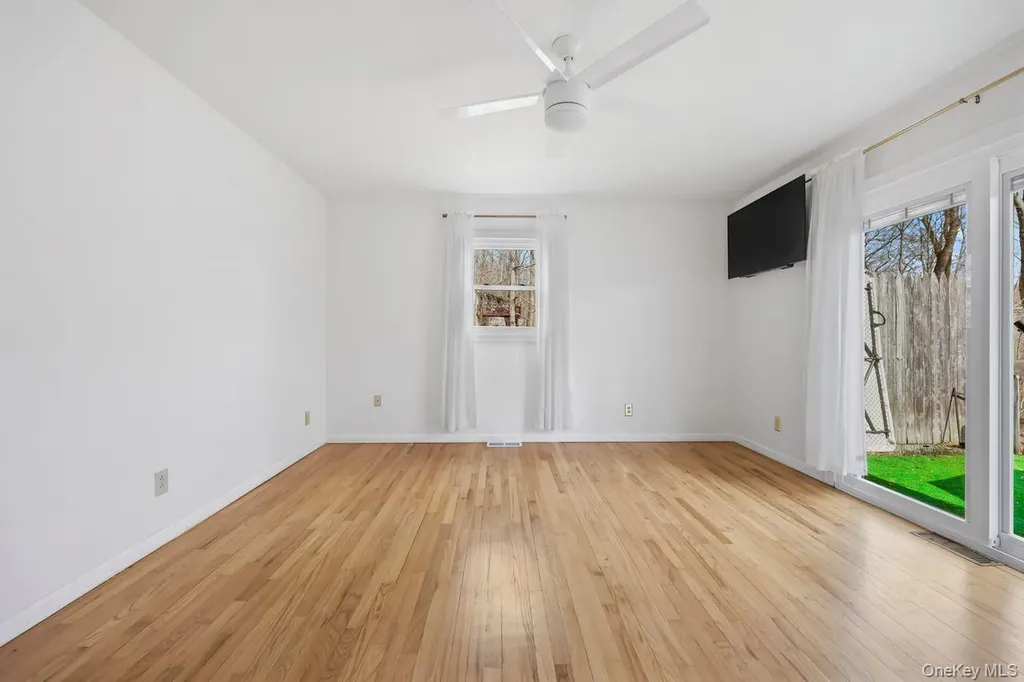 158 Kent Shore Drive Carmel NY 10512