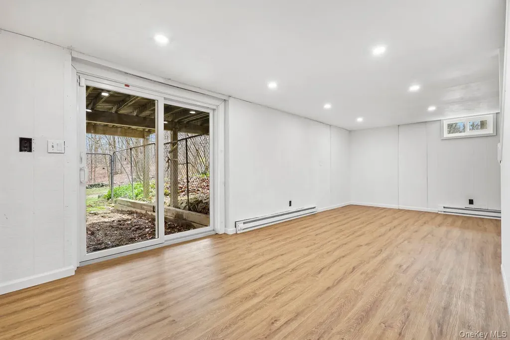 158 Kent Shore Drive Carmel NY 10512