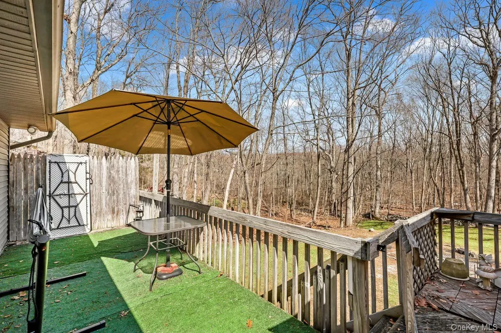158 Kent Shore Drive Carmel NY 10512