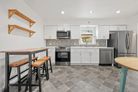 158 Kent Shore Drive Carmel NY 10512