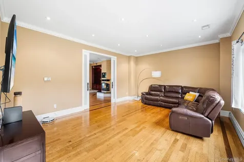 658 Waterbury Hill Road Lagrangeville NY 12540