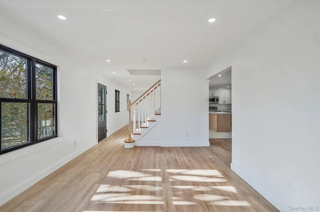 426 Lucerne Avenue Shirley NY 11967