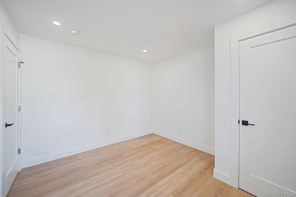 426 Lucerne Avenue Shirley NY 11967