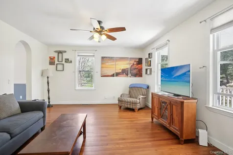 101 Spring Valley Road Ossining NY 10562