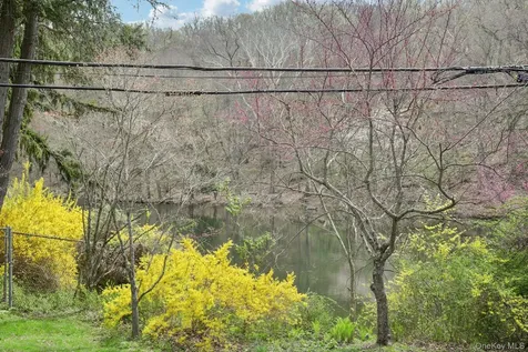 101 Spring Valley Road Ossining NY 10562
