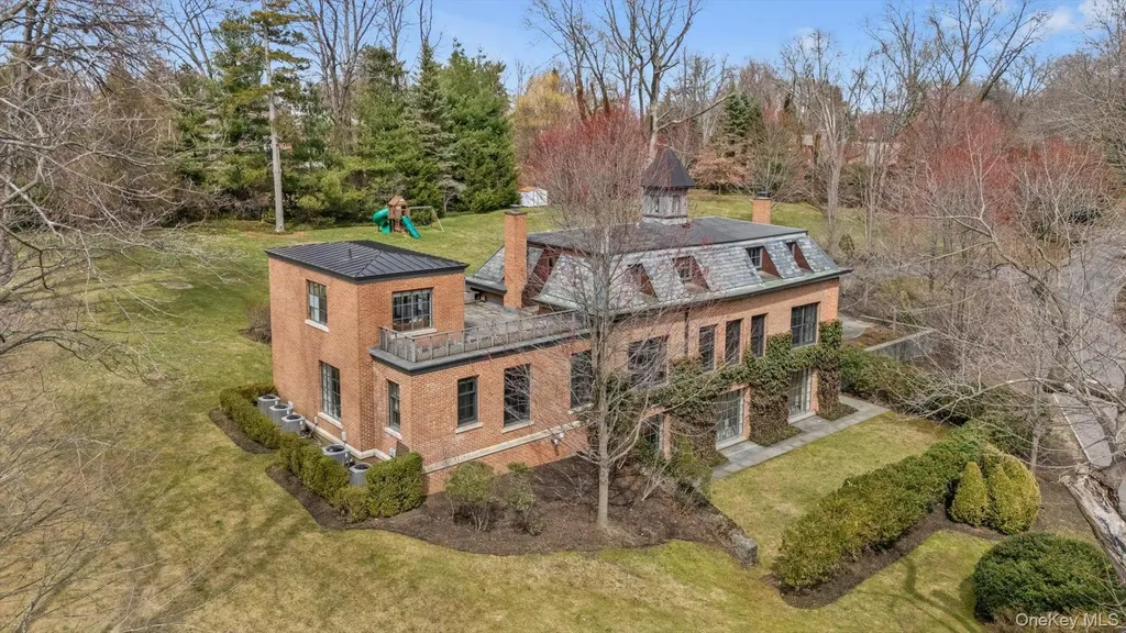 217 Sands Point Road Sands Point NY 11050