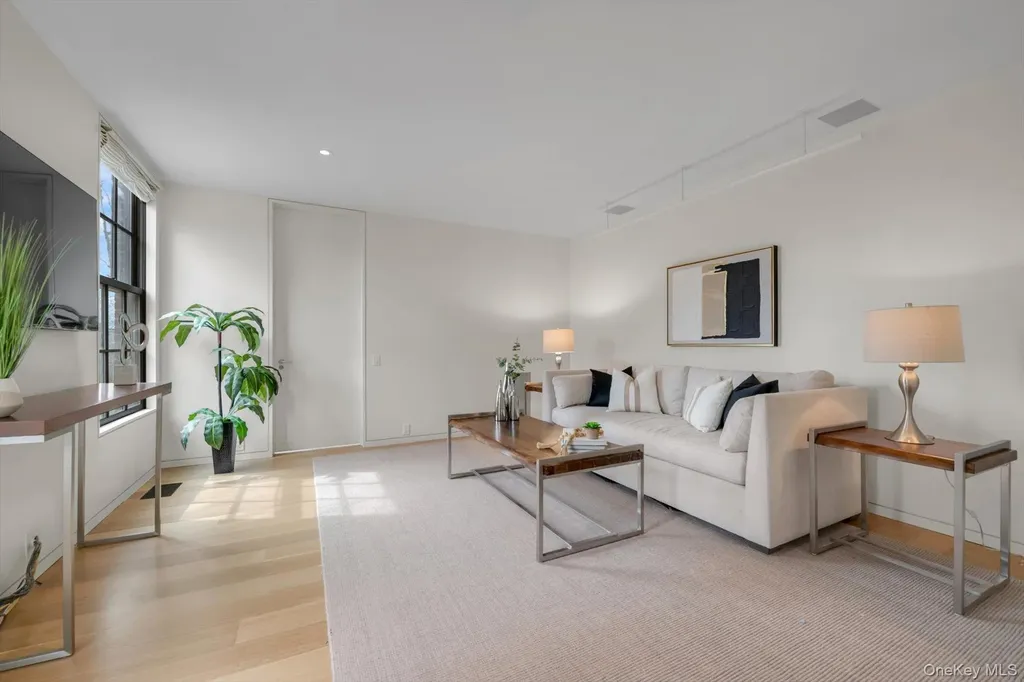 217 Sands Point Road Sands Point NY 11050