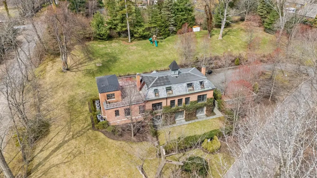 217 Sands Point Road Sands Point NY 11050