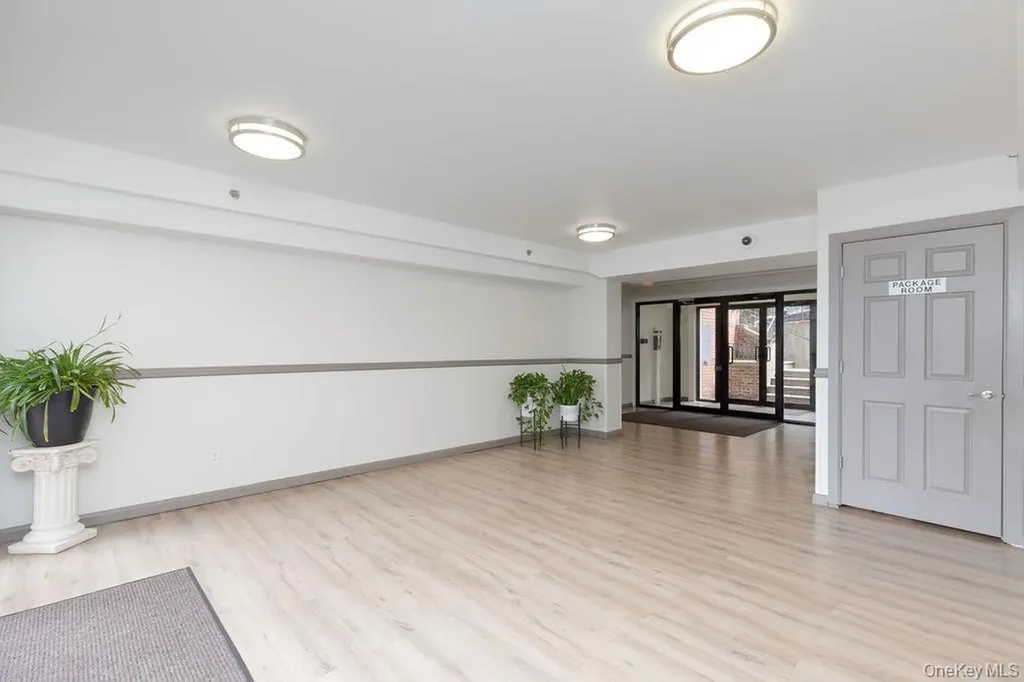 1 Hawley Terrace Yonkers NY 10701