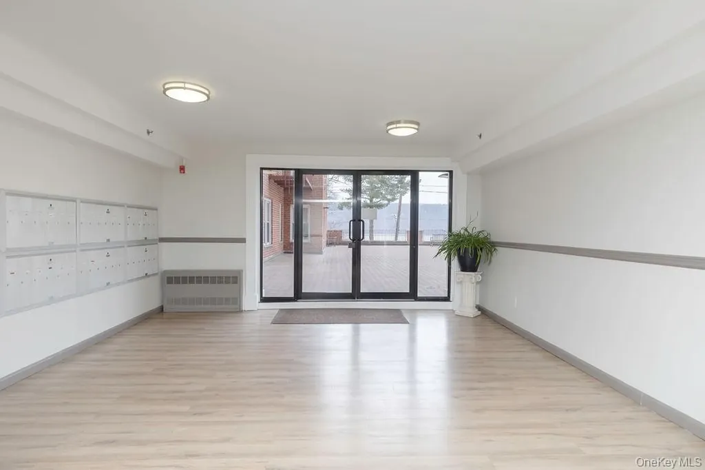 1 Hawley Terrace Yonkers NY 10701